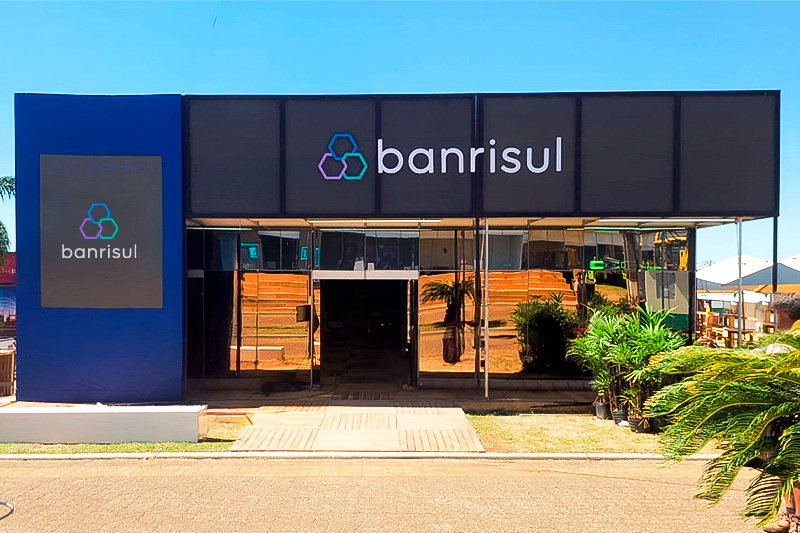 Banrisul destaca linhas de irrigao e recuperao de solo na 25 Expodireto Cotrijal
