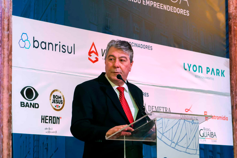 Presidente do Banrisul apresenta solues para empresas na Associao Comercial de Porto Alegre